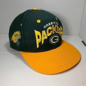 Vintage Green Bay Packers SnapBack hat